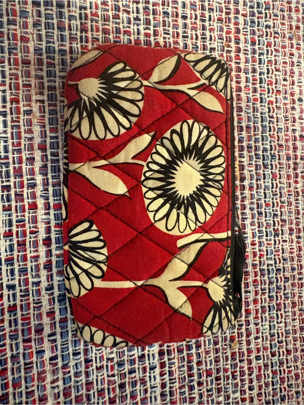 Vera Bradley Quilted Floral Red Change Purse/Key Chain Pouch Case